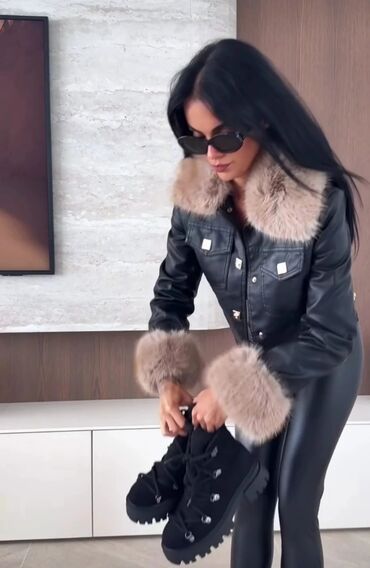 Zimske jakne: M, Jednobojni, Sa postavom, Krzno — 5