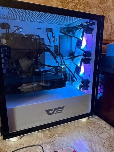 Аксессуары для ПК: Gaming/Workstation stolüstü kompüter (ağ korpus, şüşə panel, LED