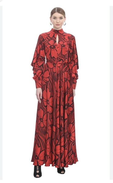 meqa maks: İtalyan ipeyidi, 500 azn alinib 40
Azn satilir