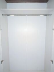 Шкафы для одежды: Шкаф для одежды, Б/у, Прямой — 4