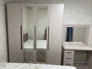 Спальные гарнитуры: Спальный гарнитур, Новый, Двуспальная кровать, Шкаф, Комод, В рассрочку, ДСП, Бесплатная доставка — 5