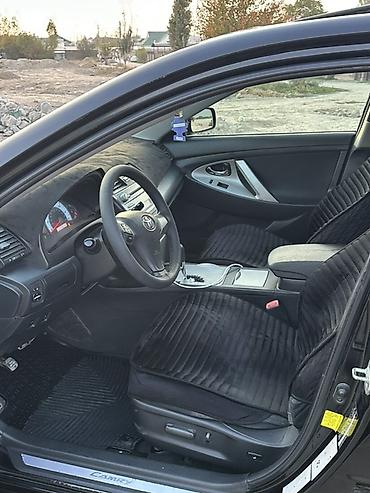 kia cornival: Toyota Camry: 2011 г., 2.5 л, Автомат, Бензин, Седан — 5