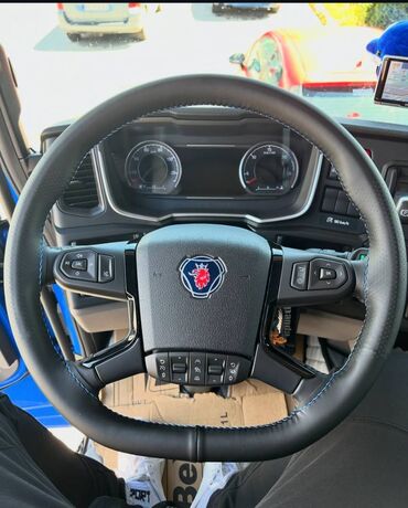 presvlake za auto sedišta: Resvlačenje obruča volana kožom za sve tipove kamiona, na licu mesta
