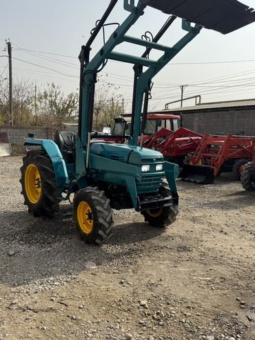 съемник для подшипников: Фронтальный мини‑трактор с погрузчиком - Тип: колесный мини‑трактор с