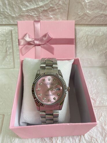 Ručni satovi: Cena: 2700 din (sa kutijom)
Cena:2500 din (bez kutije) — 12