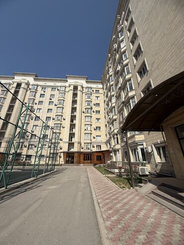 Продажа квартир: 2 комнаты, 81 м², Элитка, 5 этаж, Старый ремонт