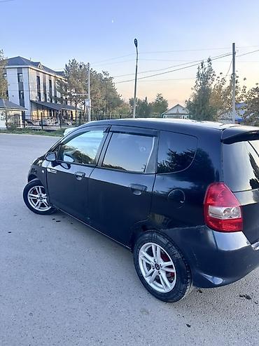 1221 2: Honda Jazz: 2004 г., Хэтчбэк — 3