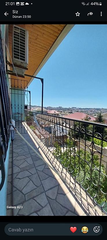 Həyət evləri və villaların satışı: Başlıq: Əmircanda Kupçalı və Təmirli Həyət Evi Satılır! (3 mərtəbə, 4 — 4