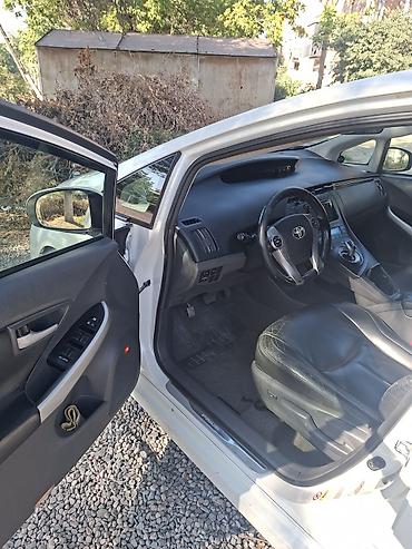 айон электромобиль: Toyota Prius: 2010 г., 1.8 л, Вариатор, Гибрид, Лифтбек — 3