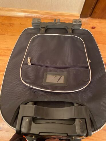 Çantalar: Təkərli səyahət çamadanı orta vəziyyətdədir təkərlər işləkdir zamoklar — 7