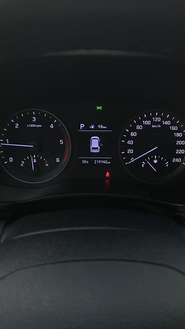 Hyundai: Hyundai Tucson: 2019 г., 2 л, Автомат, Дизель, Кроссовер — 5