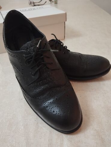 Ayaqqabılar: Ayaqqabı 1 gun 5 saatlıq geyinilib bəylik 43 razmer 89 azn alınıb -da lalafo.az — 1 Ayaqqabılar: Ayaqqabı 1 gun 5 saatlıq geyinilib bəylik 43 razmer 89 azn alınıb — 1