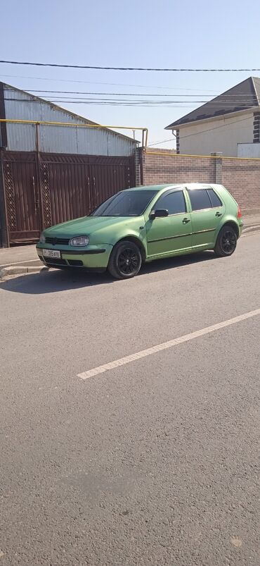 Volkswagen: Volkswagen Golf: 1998 г., 1.4 л, Механика, Бензин, Хэтчбэк