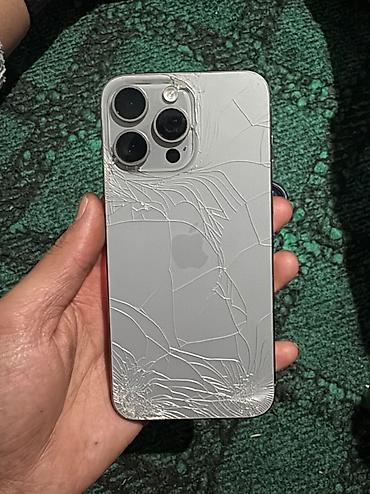 apple watch ultra 3: IPhone 15 Pro Max, Б/у, 256 ГБ, Natural Titanium, Чехол, 86 % — 1