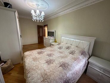 Yeni tikili: Bakıxanov qəs., 4 otaqlı, Yeni tikili, m. Neftçilər, 120 kv. m — 6