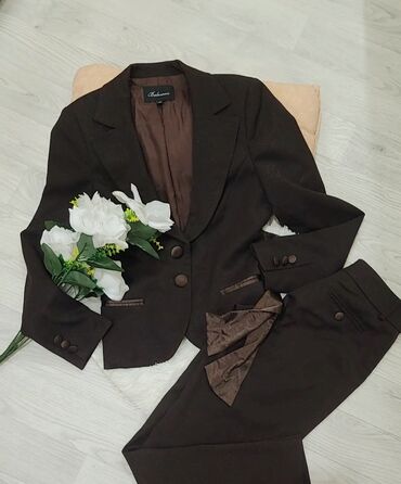 Suits: M (EU 38), Satin, Single-colored, color - Brown