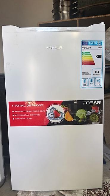 Компактный однокамерный холодильник TOBAR TOR-100 -