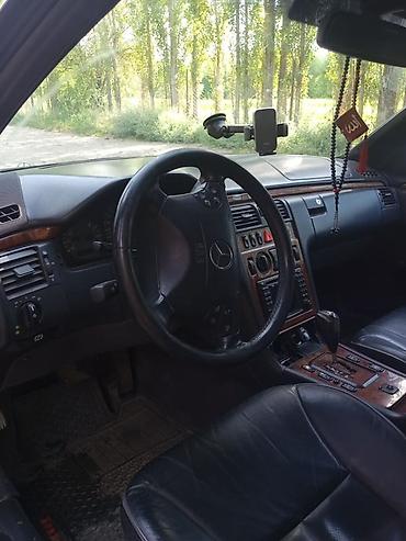 Mercedes-Benz E-Class: 2002 г., 3.2 л, Автомат, Дизель, Седан — 2