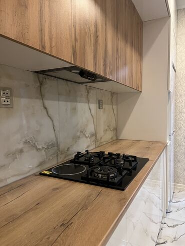 Sifarişlə mətbəx mebeli: Sifarişlə mətbəx dəsti, Özü çəkən petlələr, MDF, Kredit var, Pulsuz çatdırılma — 3