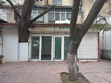 Kommersiya daşınmaz əmlakı: Kommersiya obyektinin icarəsi/satışı üçün elan Obyekt tipi: küçəyə — 1