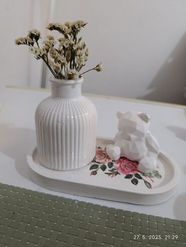 stolovi i stolice na rasklapanje: Vase, color - White, New