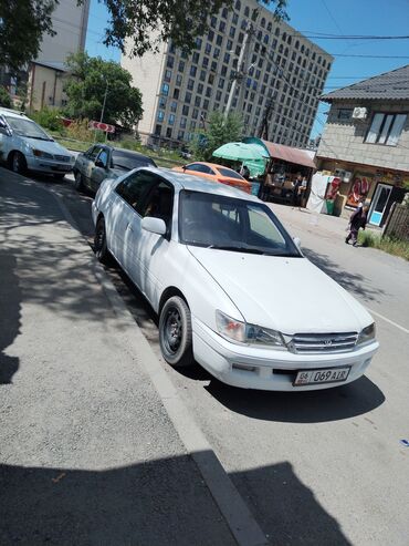 состояние хорошое: Toyota Corona: 1996 г., 1.8 л, Автомат, Бензин, Седан