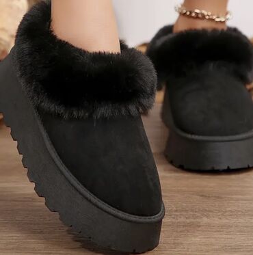 Ugg čizme: Ugg čizme, bоја - Crna, 39