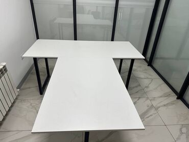 офисные столы бу: Офисный Стол, цвет - Белый, Б/у