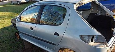 id gra: VRATA ZADNJA LEVA EYLC BOJA ZA PEUGEOT 206 | Imam sve delove za — 1