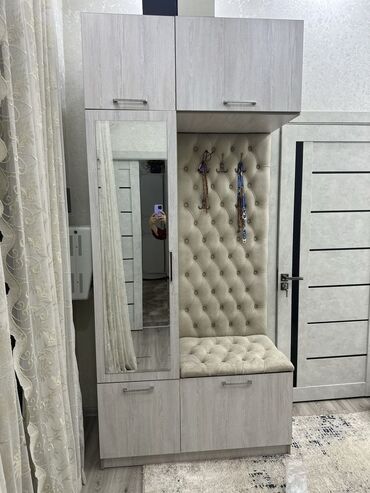 Dolablar: Yeni, Açılan, Düz dolab, Dəhliz dolabı — 2