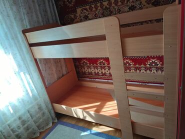 nintendo 2 в Кыргызстан | NINTENDO SWITCH: Кровать двухъярусная
Детская 
Размер 200*80