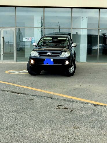 запчасти гольф 2: Toyota Fortuner: 2.7 l | 2006 il Ofrouder/SUV