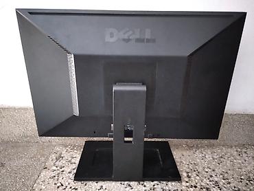 honor magic 8 lite polovan: Monitor Dell model 02210t,kad se upali pojave se vertkalne crte,posle — 2