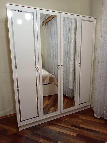 Dolablar: Yeni, 4 qapılı, Güzgülü, Ağ, Açılan, Düz dolab — 4