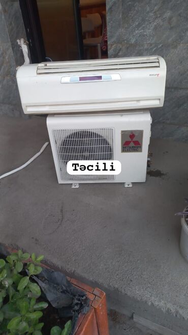 AYNUR 2 💃
təcili satılır 
45kv /400 azn 
Ünvan ecemi
Mitsubişi
7071