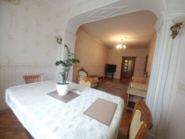 Köhnə tikili: Bakı, Ağ şəhər, 3 otaqlı, Köhnə tikili, m. Xətai, 70 kv. m -da lalafo.az — 2 Köhnə tikili: Bakı, Ağ şəhər, 3 otaqlı, Köhnə tikili, m. Xətai, 70 kv. m — 2