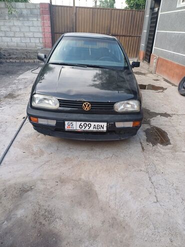 каракол транспорт: Volkswagen Golf: 1993 г., 1.6 л, Механика, Бензин