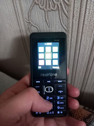 Digər mobil telefonlar: Realfone Telefonu Zaretka 3-4 gun saxlayir Islemeyinde Problem