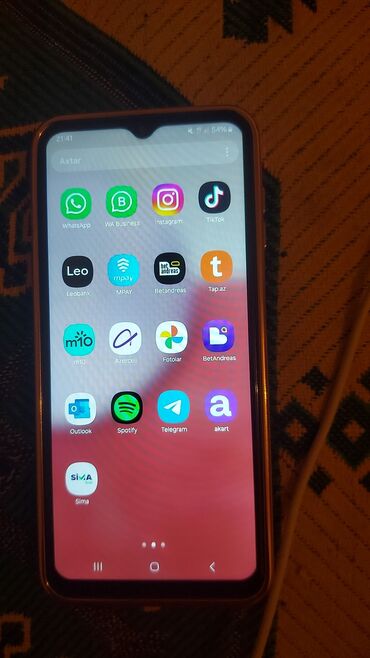 телефон флай 442: Samsung Galaxy A13, 64 ГБ, цвет - Голубой, Сенсорный, Отпечаток пальца, Две SIM карты