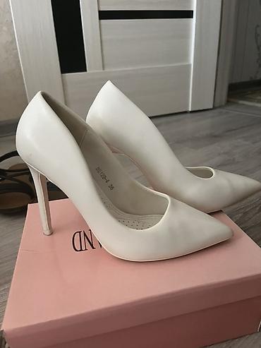Tuflilər: Qadın stiletto tuflilər – 2 cüt - Model: Klassik sivri burunlu, nazik — 2