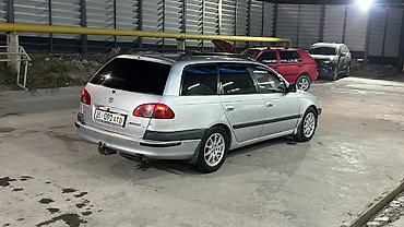 avensis 2001: Toyota Avensis: 1999 г., 2 л, Автомат, Бензин, Универсал — 2