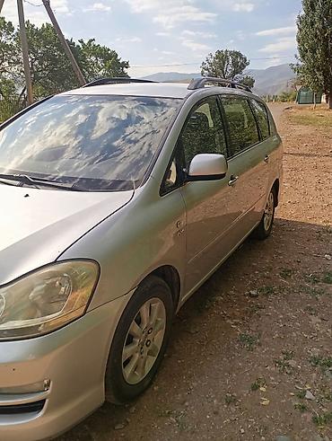 voxy noah: Toyota Avensis Verso: 2004 г., 2 л, Механика, Дизель, Минивэн — 10