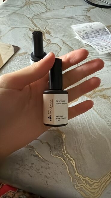 Manikür, pedikür aparatları: Manikür üçün avadanlıq dəsti tək tək də satılır hər biri Tərkib: - — 47