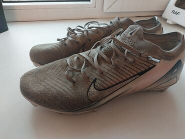 сумка из натуральной кожи: Легкие футбольные бутсы AIR ZOOM NIKE 43 размер ноги, использовать 1