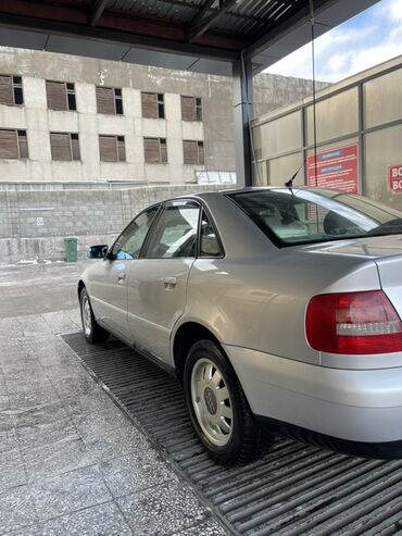Audi: Audi A4: 1999 г., 1.8 л, Автомат, Бензин, Седан — 9