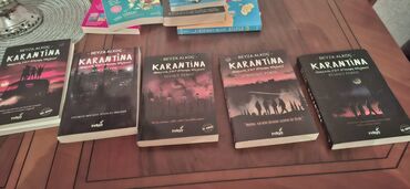 Digər kitablar və jurnallar: Bu kitab, "Məktubdakı Qadın" adlı hekayəni özündə cəmləşdirən bir — 7