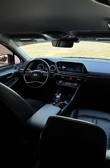 camry se: Hyundai Sonata: 2019 г., 2 л, Автомат, Газ, Седан — 1