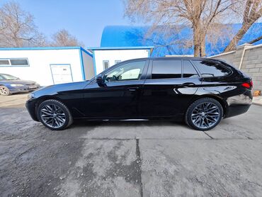BMW: BMW 5 series: 2022 г., Бензин, Универсал