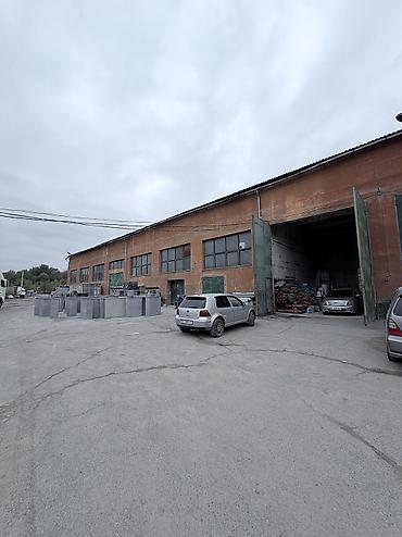 Здание, 700 м²
