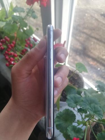 Apple iPhone: IPhone X, 256 ГБ — 6